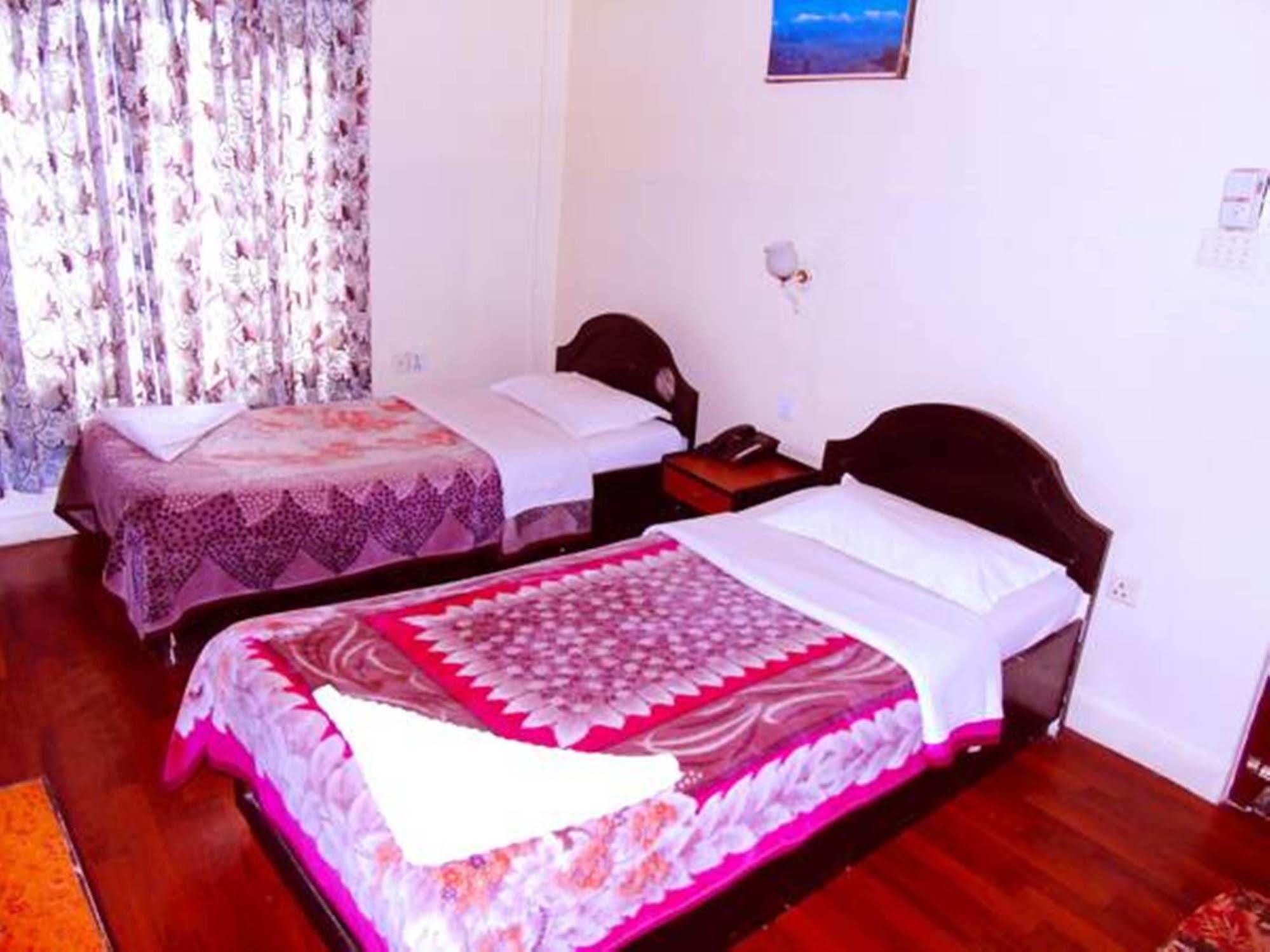 Hotel Trip Pokhara Exterior photo